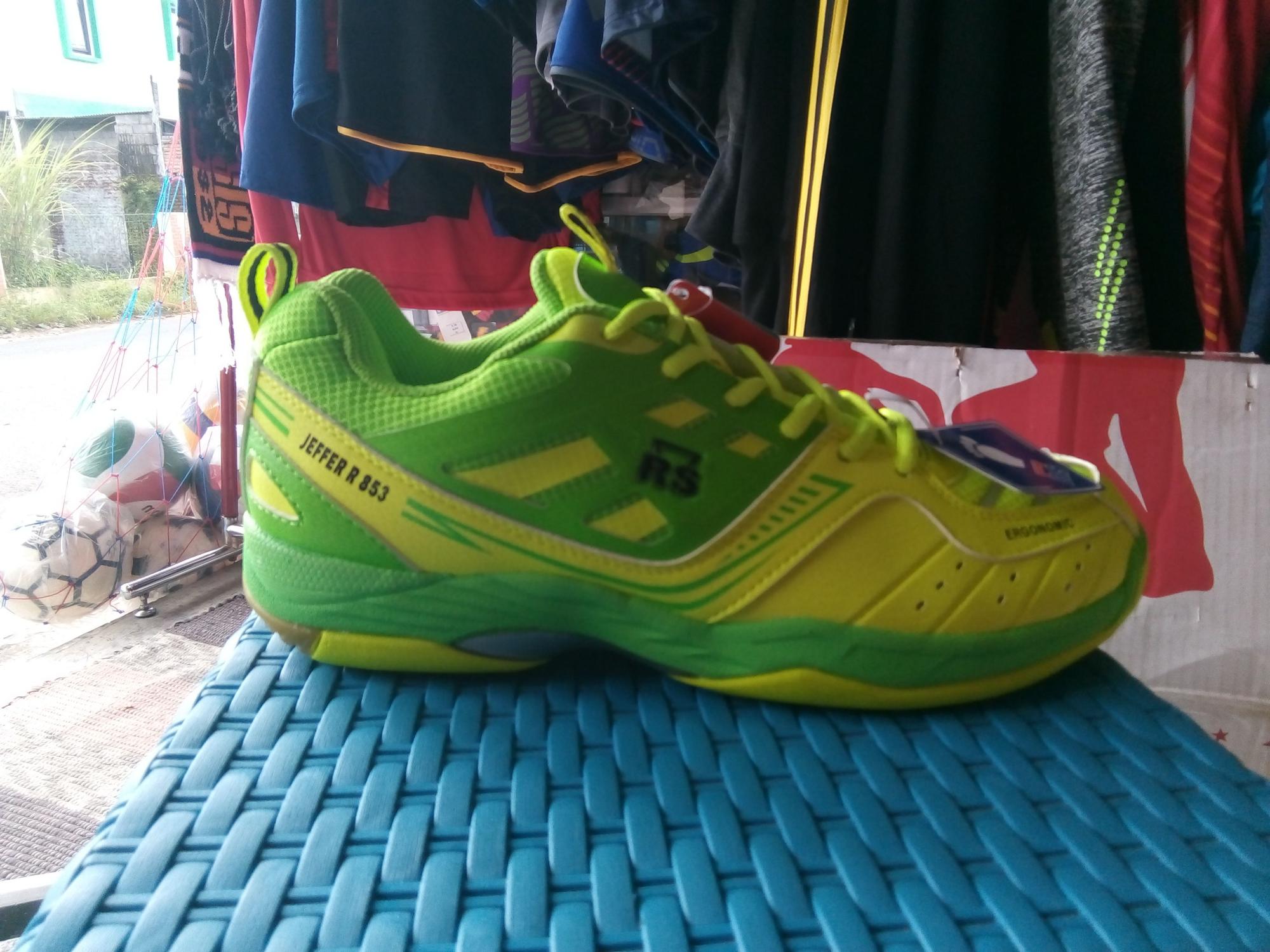 Sepatu Badminnton RS Jeffer R 853