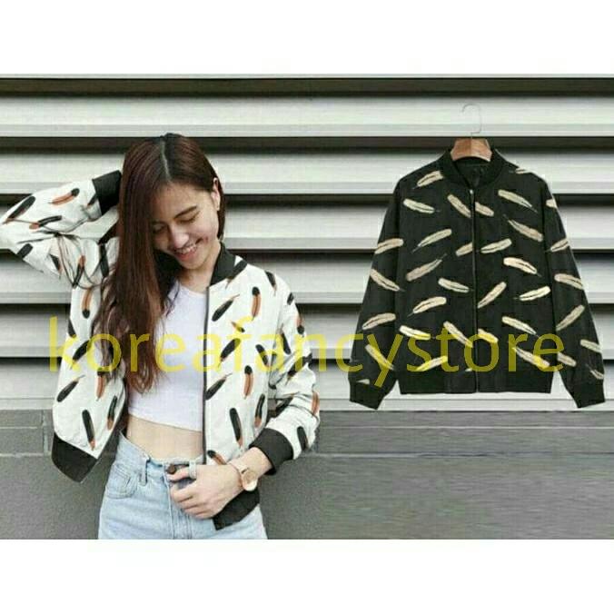koreafancystore / bomber bulu / jaket bomber bulu / outer bomber / bomber team / mantel wanita bulu / pakaian luar wanita / fashion hijab / fashion muslimah / kado ulang tahun wanita / hadiah wanita