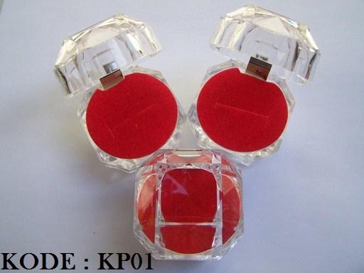 Kotak Cincin Crystal