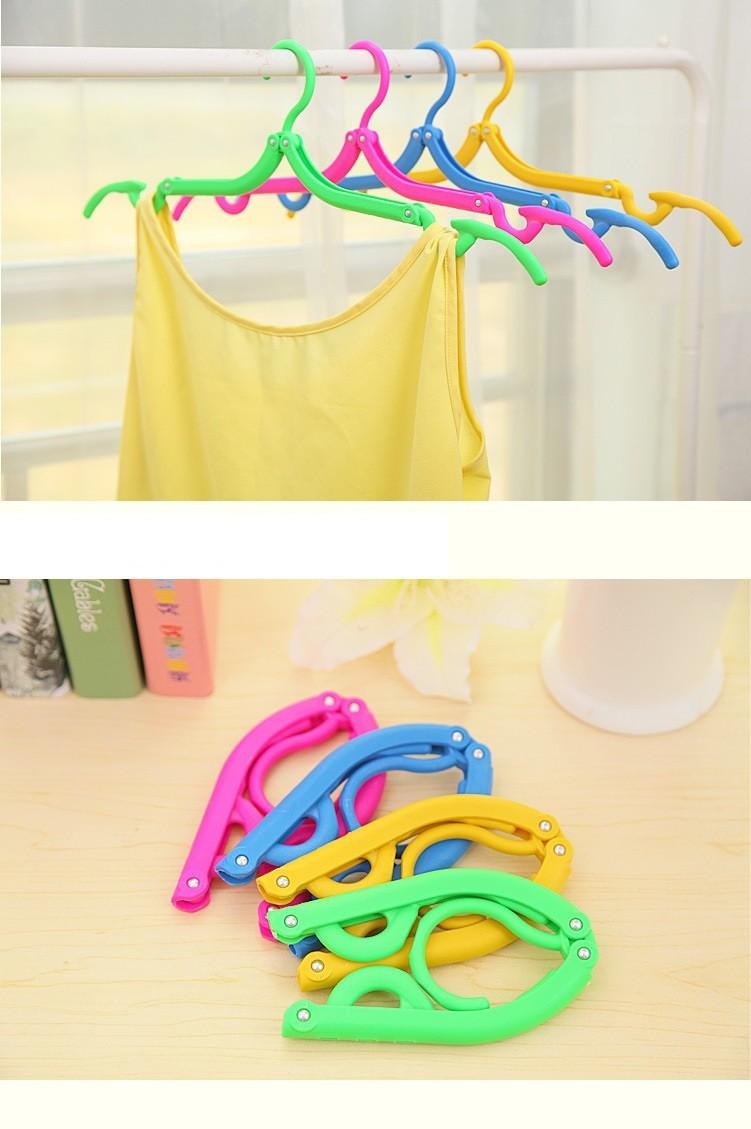 Hanger Lipat Portable Gantungan Jemuran Baju Travel Foldable Traveling Portable Lipat Lipat Plastik Pakaian Hanger Hook Drying Rack New Magic Portable Folding Plastic Coat Hanger Gantungan Lipat - Warna Random