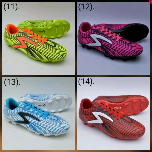 Sepatu Bola Specs