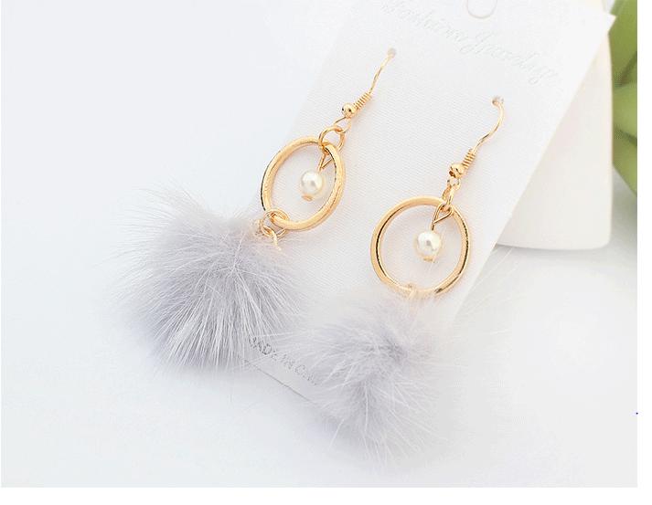 anting panjang pom pom women earrings pearl jewelry jan080
