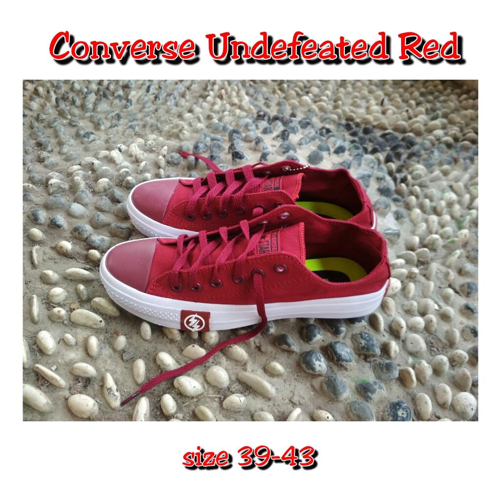 Sepatu Converse Undefeated new Low Maron (Made in vietnam)