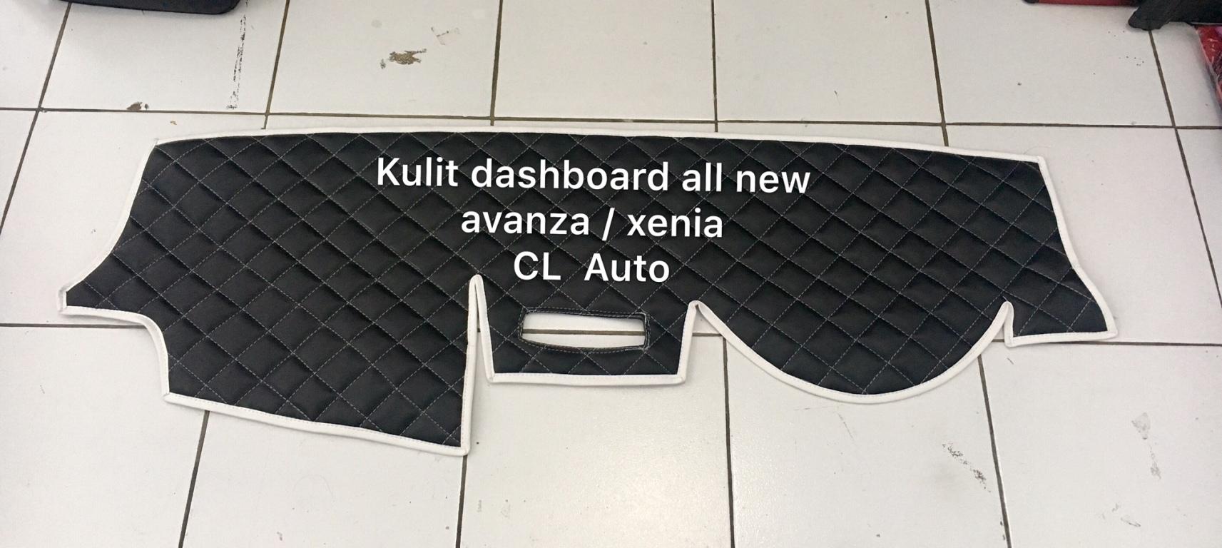 alas pelindung dashboard bahan kulit untuk mobil toyota all new avanza warna hitam list putih / cover dashbor kulit daihatsu xenia baru / tatakan dasbod kulit mobil toyota all new avanza xenia
