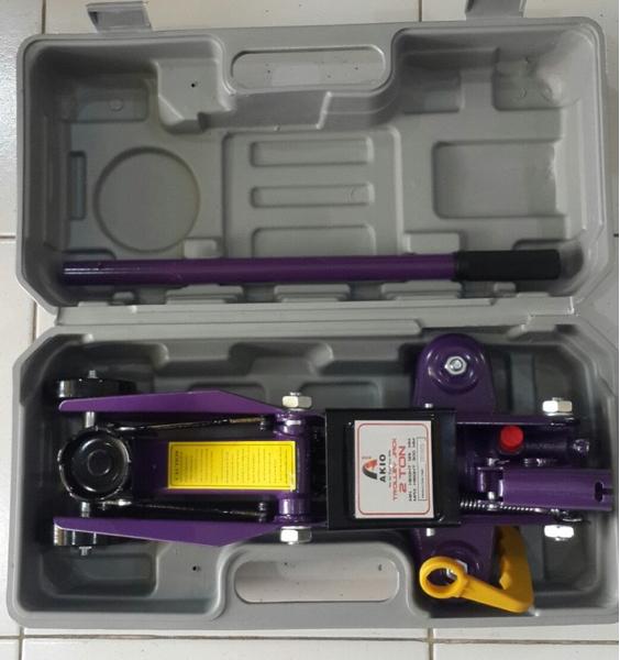 Dongkrak Buaya 2 Ton - Dongkrak Mobil 2 Ton Universal