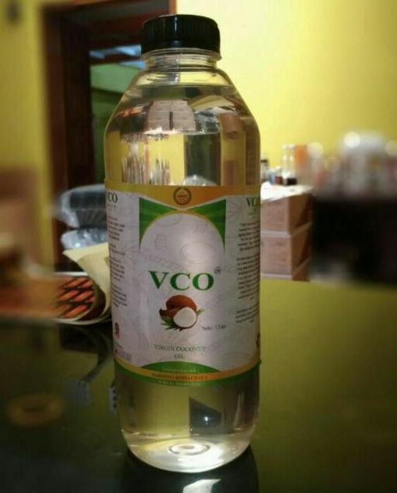 VCO Virgin Coconut Oil Minyak Kelapa Murni curah 1 liter / Minyak Multiguna / Minyak Kesehatan