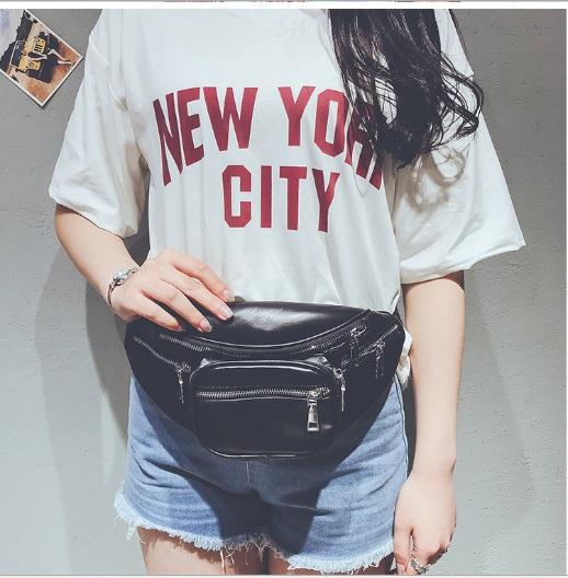 Tas Selempang Dada Fashion Wanita Import - Black / White