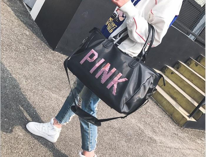 DISKON TAS FITNESS/ TRAVEL VICTORIA SECRET BLINK PINK