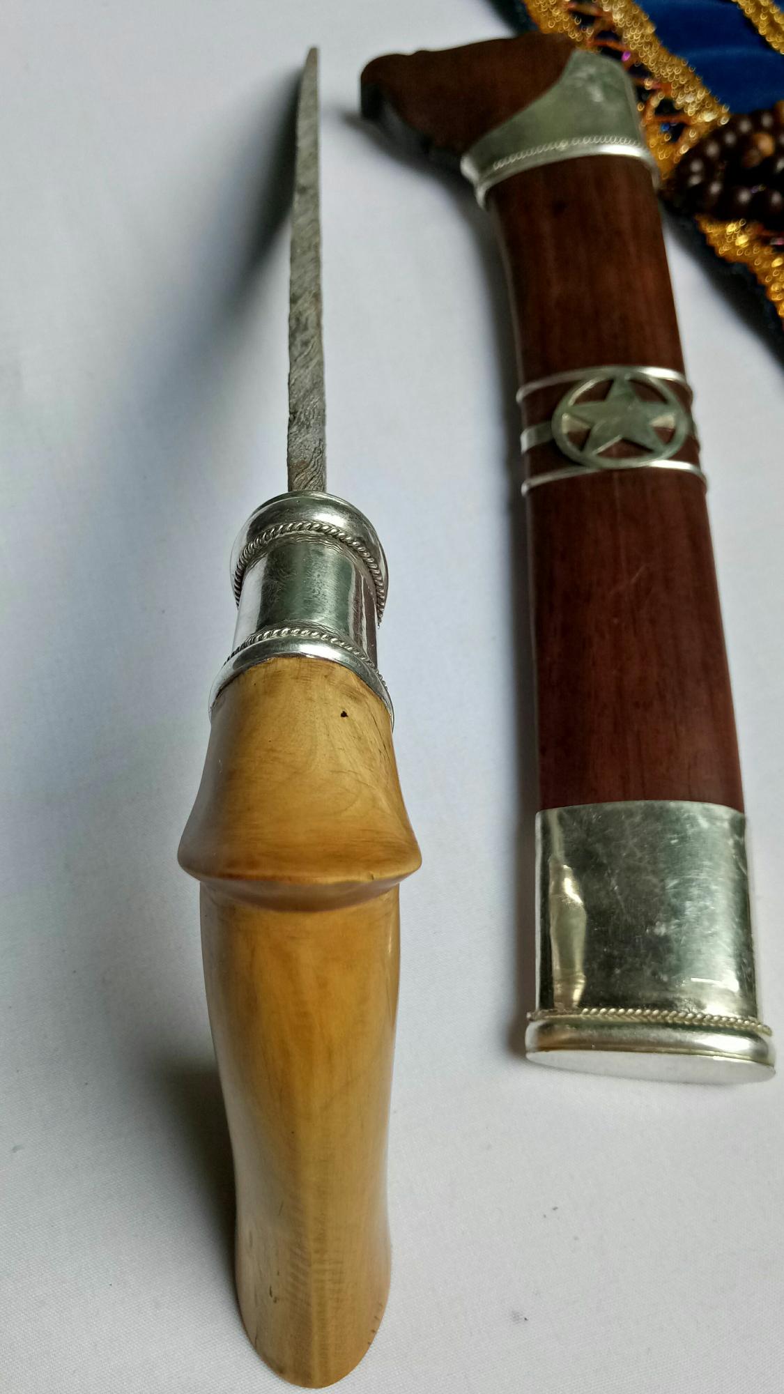 Badik luwu calabai