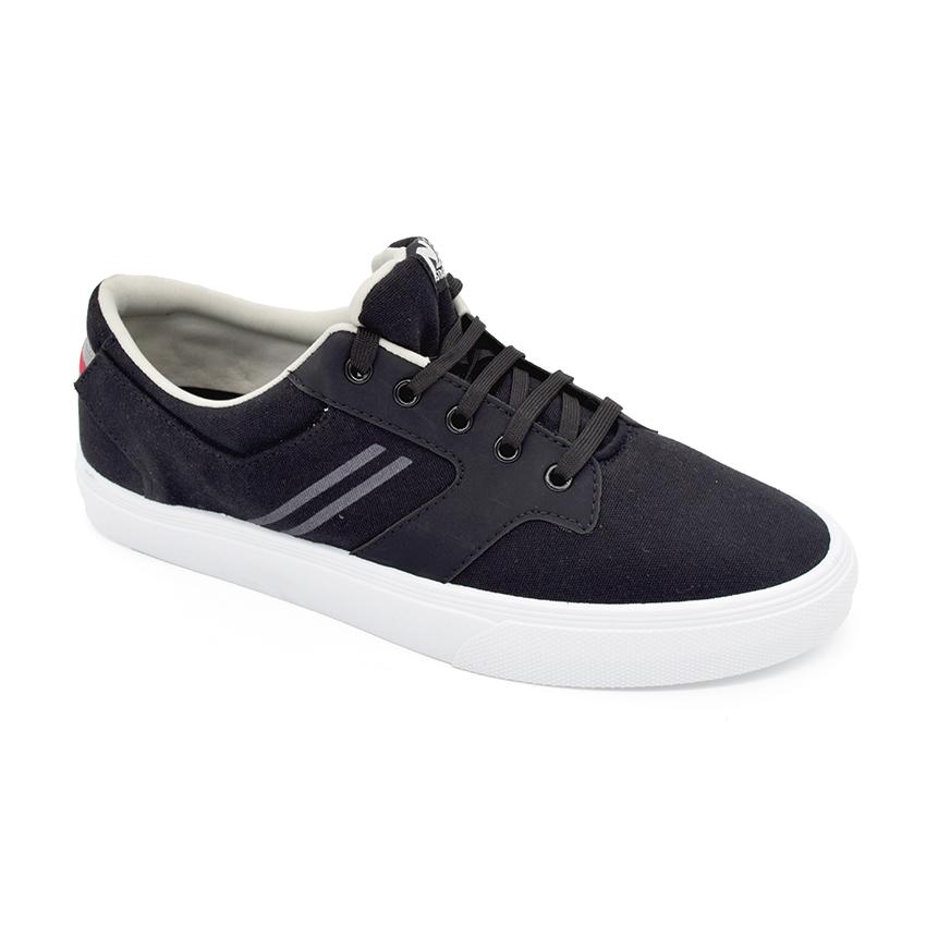 NORTH STAR Sepatu Pria VAMPE BLACK- 8896313