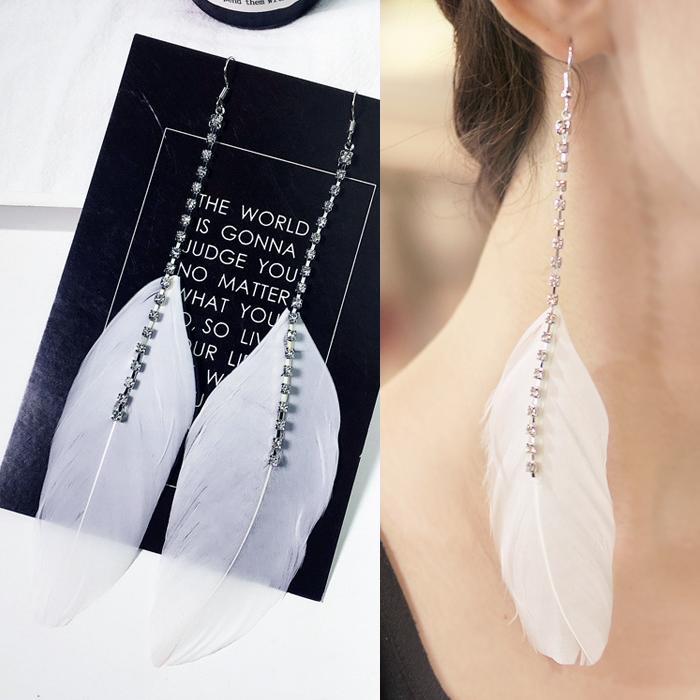 Anting Feather Rhinestone Chain Long Earrings DES825