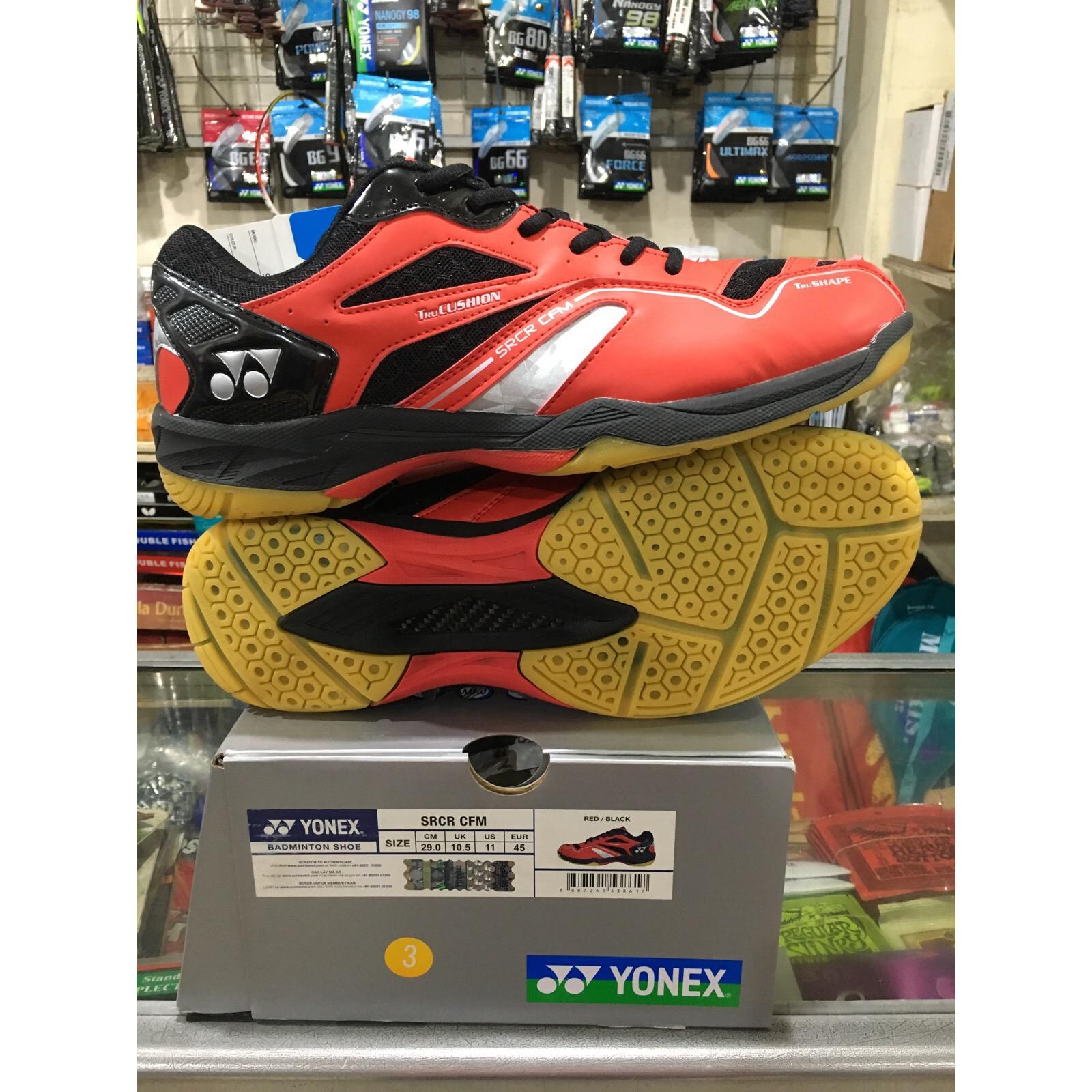 Yonex SRCR CFM Sepatu Badminton (Red/Black)