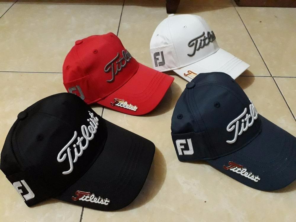 Topi Titleist FJ Golf