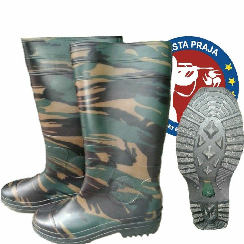 Sepatu boot camo