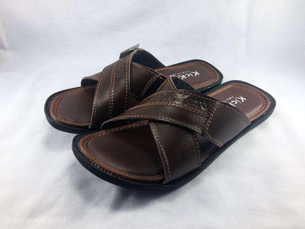 KICKERS SANDAL SLOP PRIA KULIT ASLI MURAH SILANG/ ATTAYA/ SANDAL PRIA / SENDAL / SANDAL JAPIT / SANDAL JEPIT / SANDAL SLOP / MODEL SANDAL LAKI LAKI / SANDAL KULIT PRIA / JUAL SANDAL KULIT PRIA / SANDAL KULIT PRIA DEWASA / SANDAL KULIT PRIA MODEL TERBARU