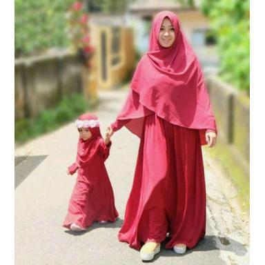 (TERBARU) MK HIJAB CASILA BAJU COUPLE MOM AND KIDS PASANGAN IBU DAN ANAK DRESS MAXI GAMIS LENGAN PANJANG MURAH (Merah)
