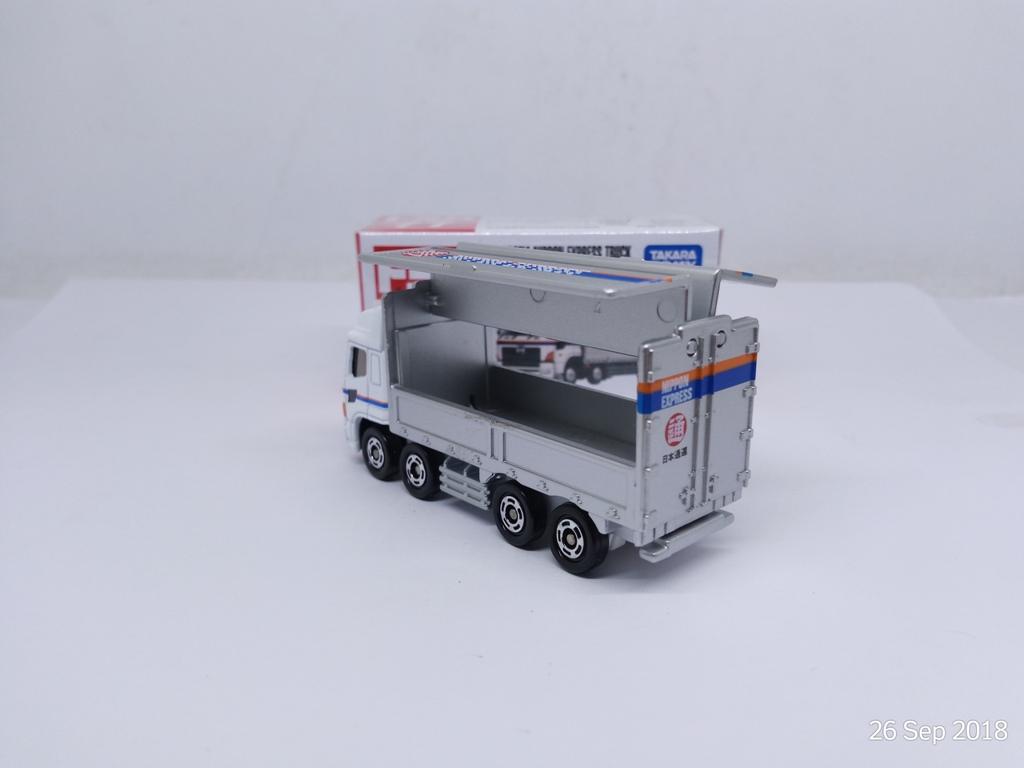 Tomica No 77 Hino Profia Nippon Express Truck Takara Tomy