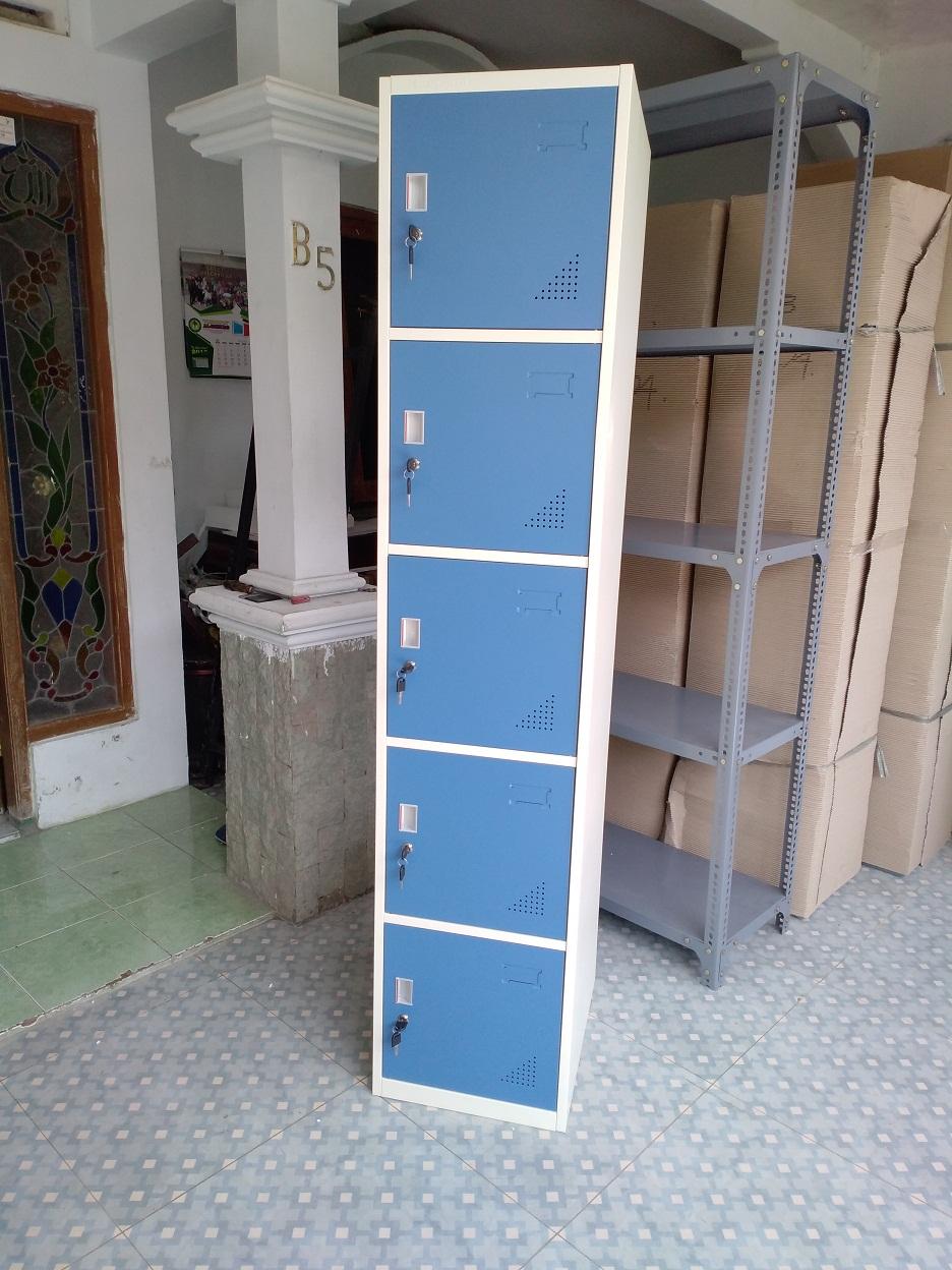 Locker besi nan Cakep Ringan diharga by TGI JOGJA FREE ONGKIR DIY JATENG