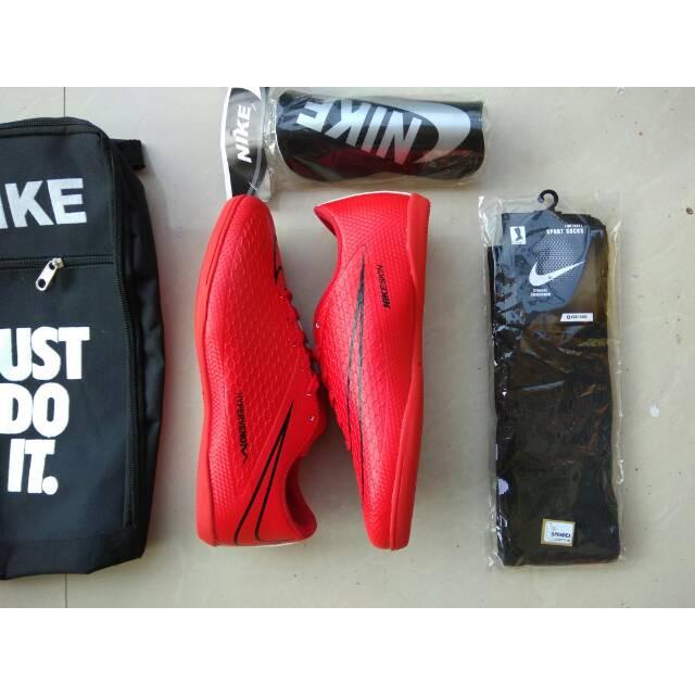sepatu futsal Paket komplit MURAH