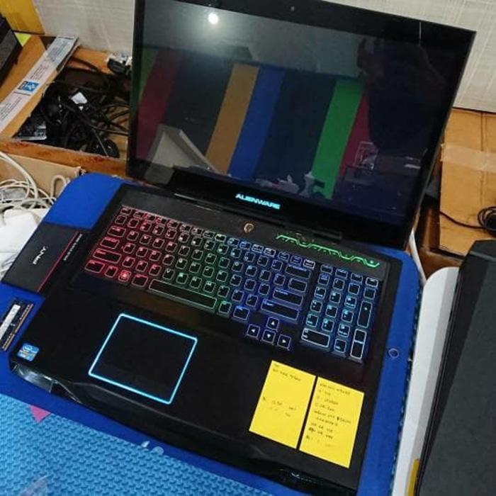 Dell Alienware M17x R3 core i7