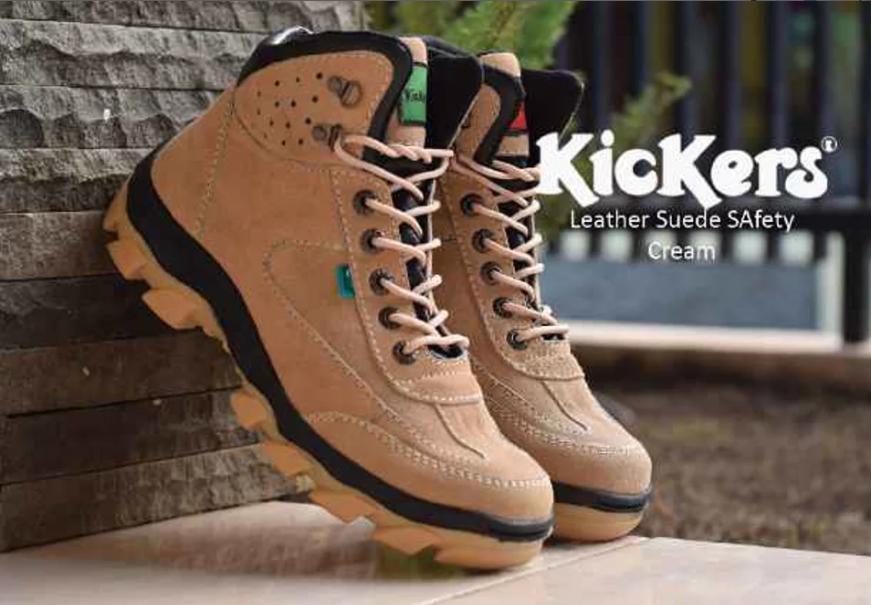 Sepatu Kickers Tracking Untuk Naik Gunung