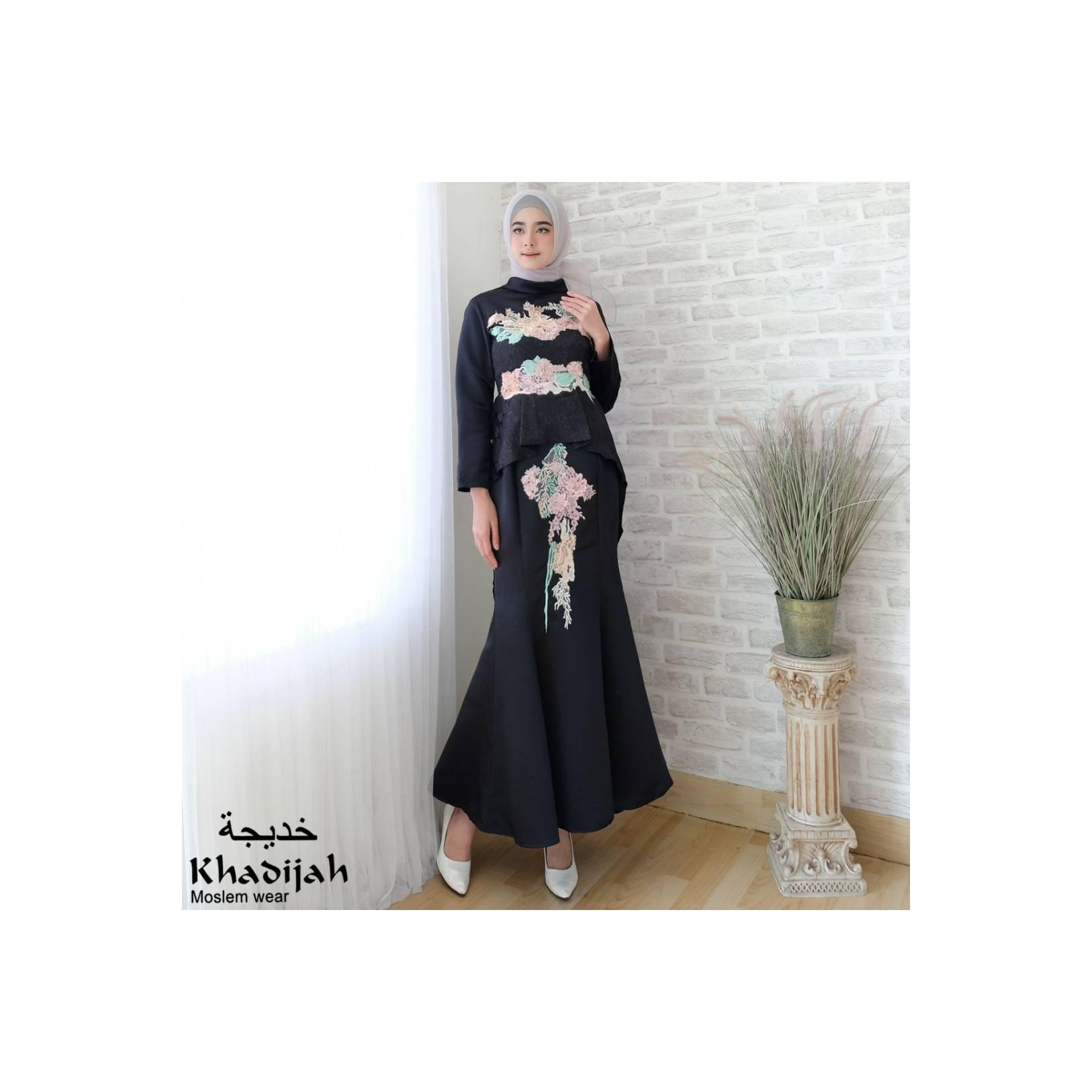 Gaun latifah original brand Khadijah bin Dawod hitam