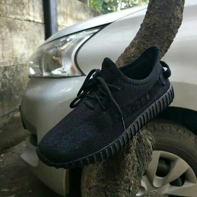 Sepatu Sneakers Pria Import Vietnam - Sepatu Import - Sepatu Sneakers Pria - Sepatu Sneakers Pria Import - Sepatu Casual - Sepatu Sneakers Pria