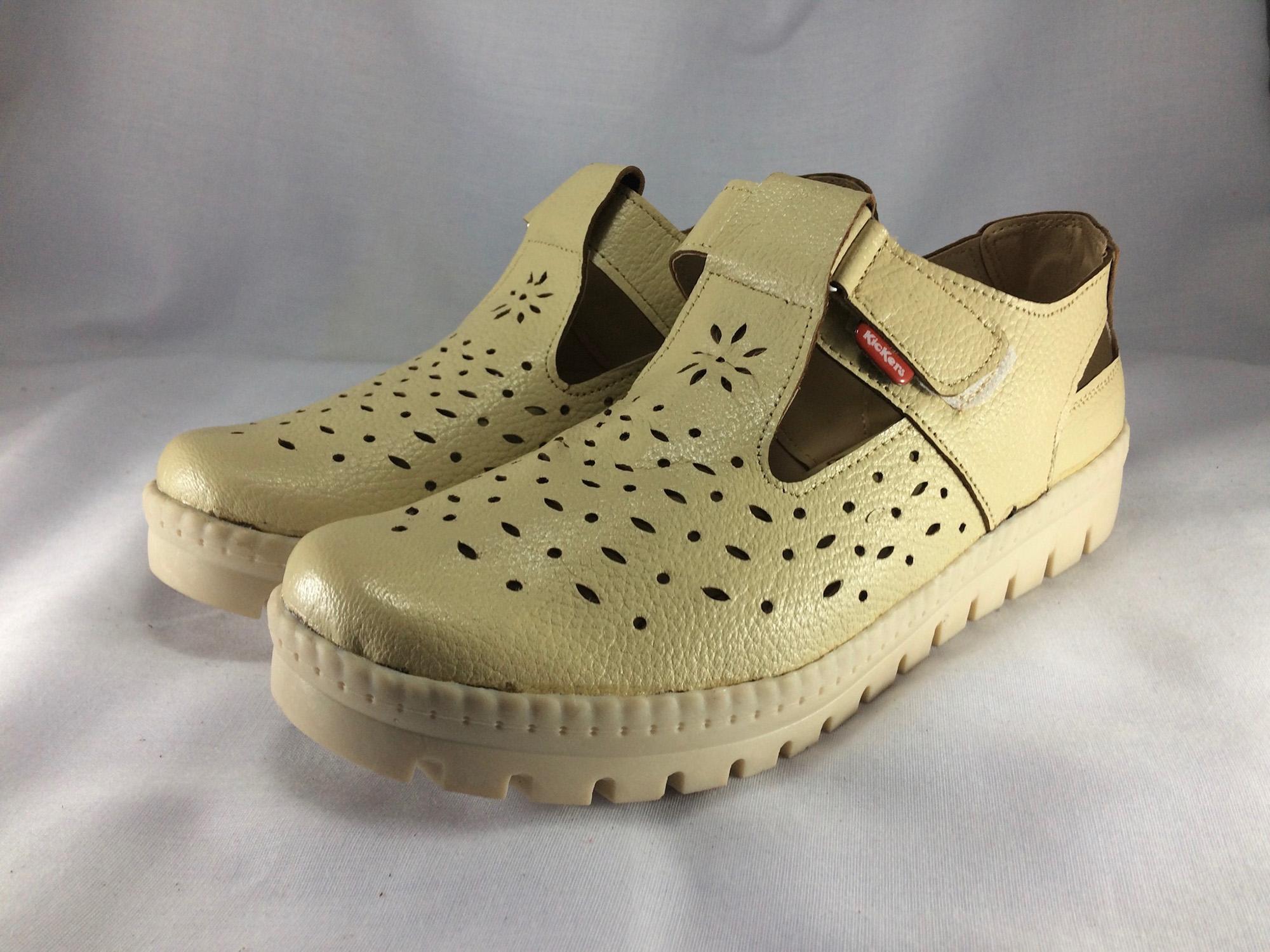 SEPATU FLAT WANITA KICKERS MURAH KULIT ASLI K8 / MODEL SEPATU WANITA TERBARU / FLATSHOES / LAZADA SEPATU WANITA / SEPATU WANITA KICKERS / JUAL SEPATU WANITA / SEPATU WANITA MURAH / SEPATU PEREMPUAN / SEPATU CASUAL WANITA / SEPATU WANITA TERBARU