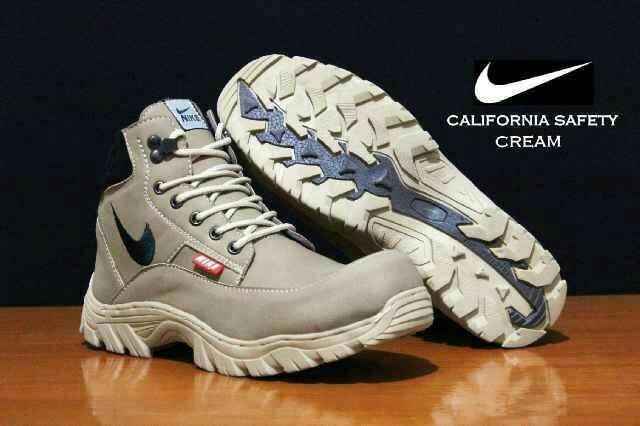 Sepatu Boots Safety Gunung Hikking Tracking - Sepatu Delta Boots Pria - Sepatu Gunung Handmade - Sepatu Kulit Pria - Sepatu Kulit Pria Dewasa - Sepatu Boots - Sepatu Kulit Pria - Fashion Pria Dewasa - Sepatu Pria Limited Edition 005
