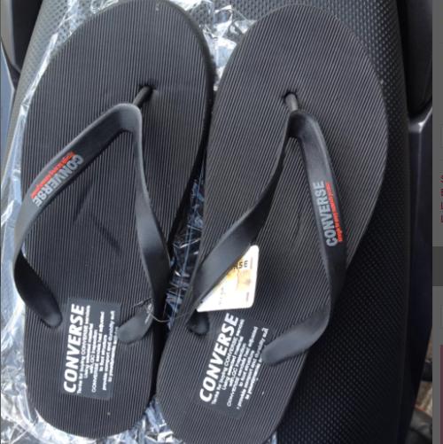 Sandal Jepit Converse