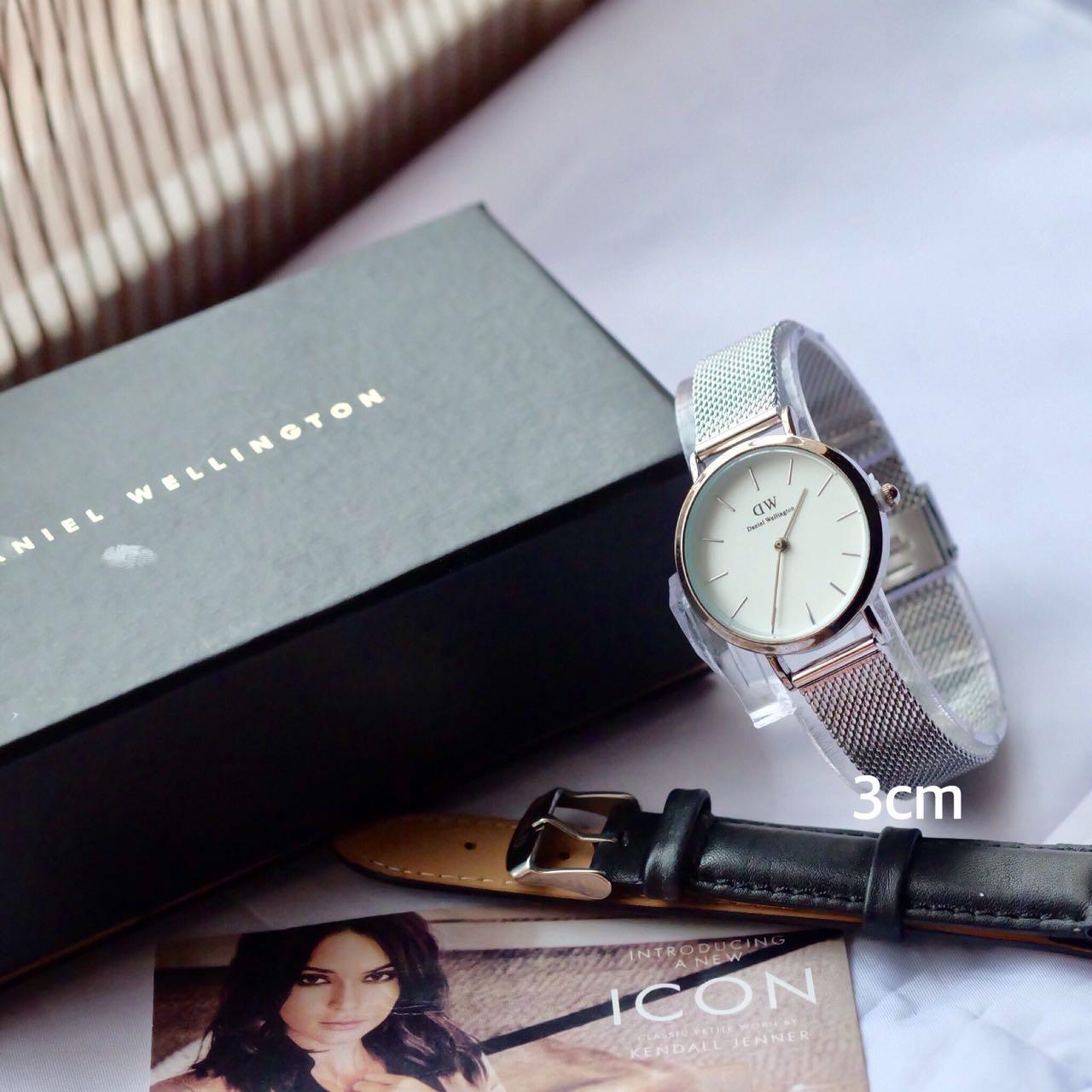 Jam Tangan DW Pasir 2 Jarum Premium Ladies - Limited Edition Elegant Series-Wanita Formal Kasual Terbaru-Women Luxury Watch-Canvas Strap-Kulit Kanvas Army Kekinian Sporty Fashionable Bonus Zippo Premium Beam Korek Free Trend 2018 - Free Strap Tambahan