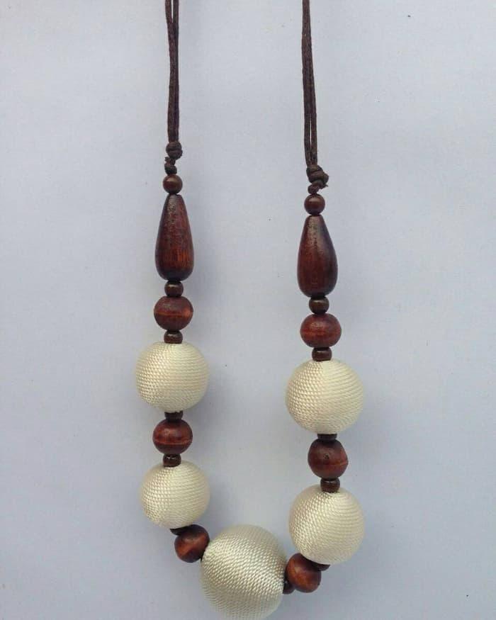 BEST SELLER!!! Kalung Bola Putih Yogyakarta - So3Lim