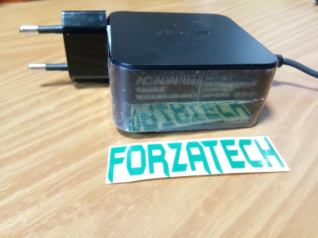 ASUS Ac Adapter Original For Zenbook UX21 UX21E UX31 / 19V~2.37A (3.0*1.0mm) 45Watt