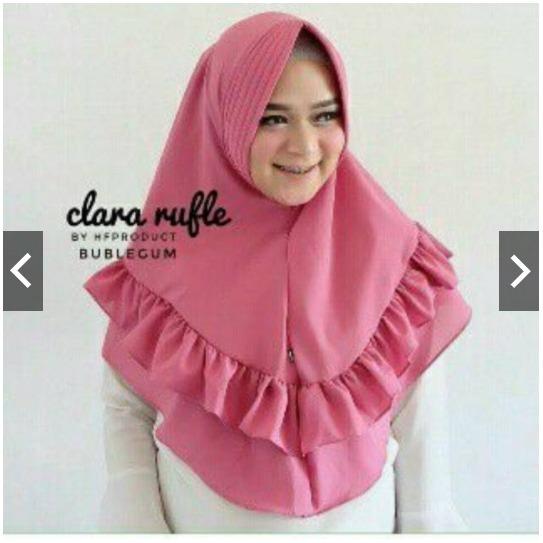 Hijab Clara Rempel Tengah
