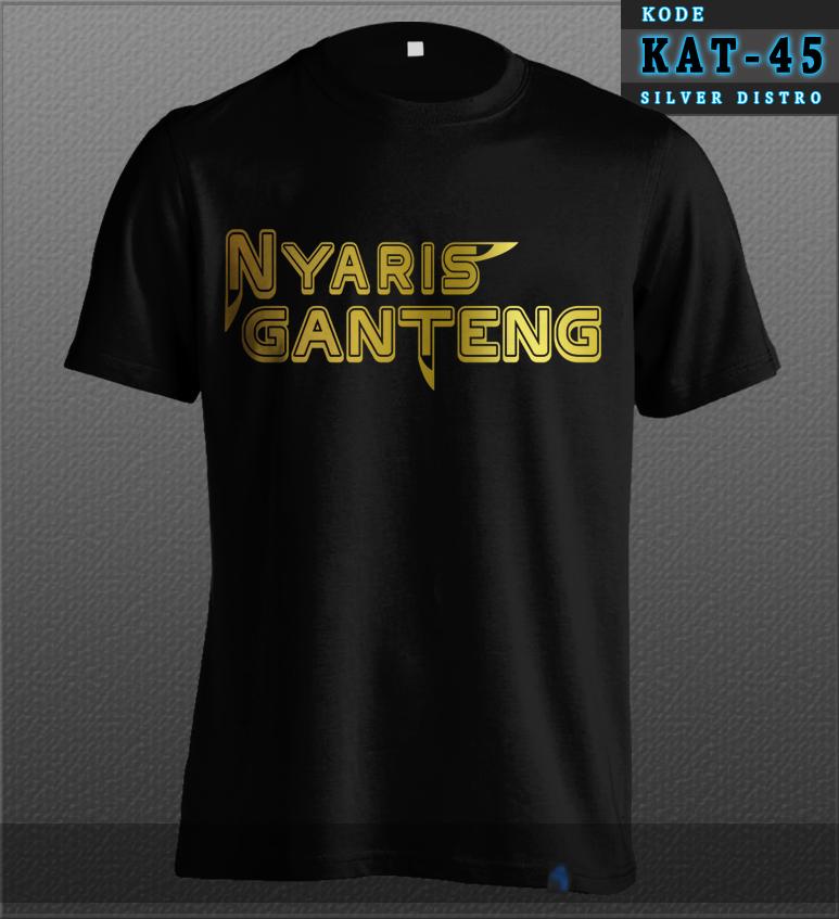 Kaos Kata-kata KAT-45 Nyaris Ganteng Hitam Gold Baju Distro Kata Lucu Unik