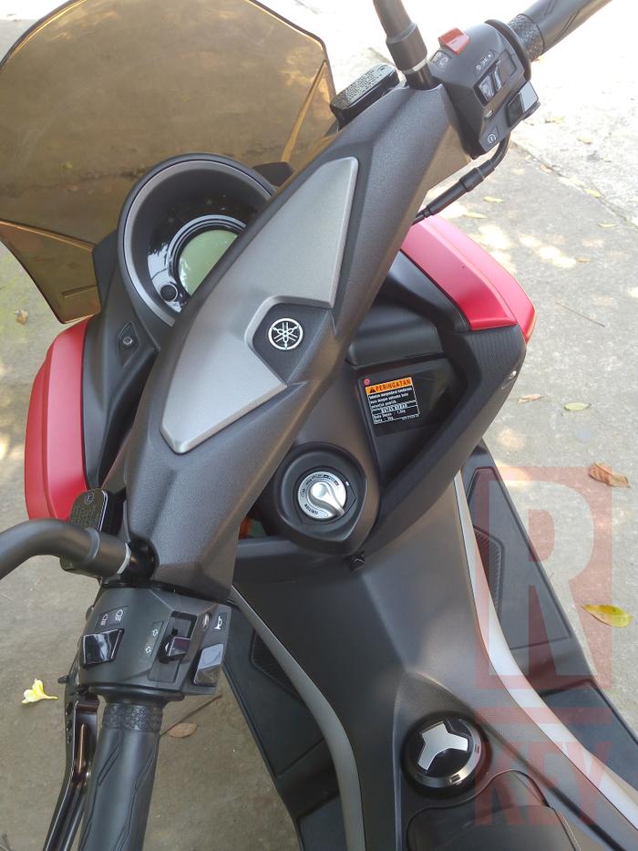 Keyless set YAMAHA NMAX
