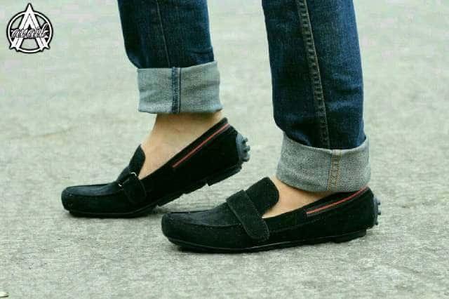 SEPATU SLOP PRIA AVAIL EVERBEST SUEDE HITAM