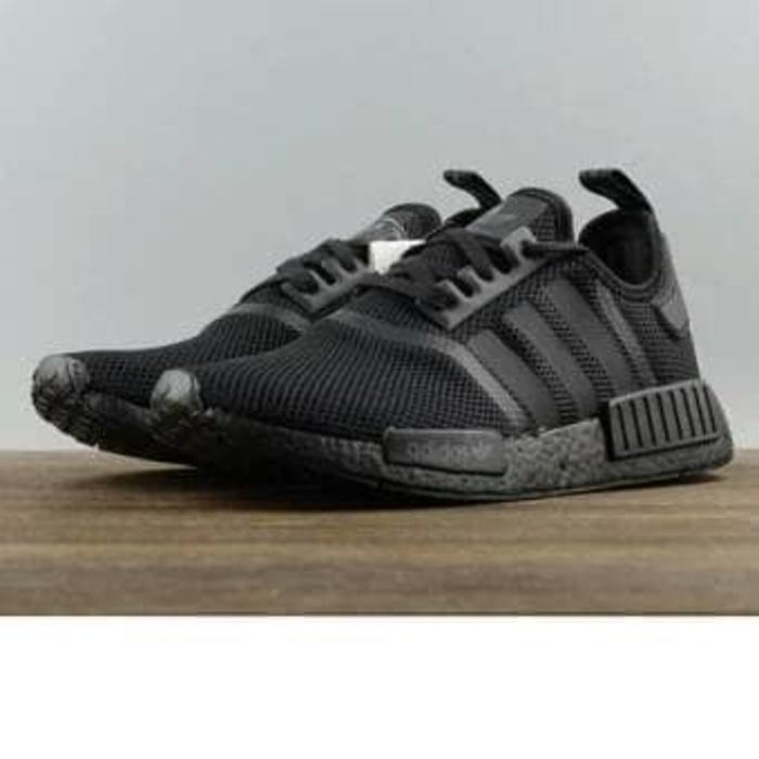 nmd R1 triple black // sepatu adidas premium quality - 32XtoL