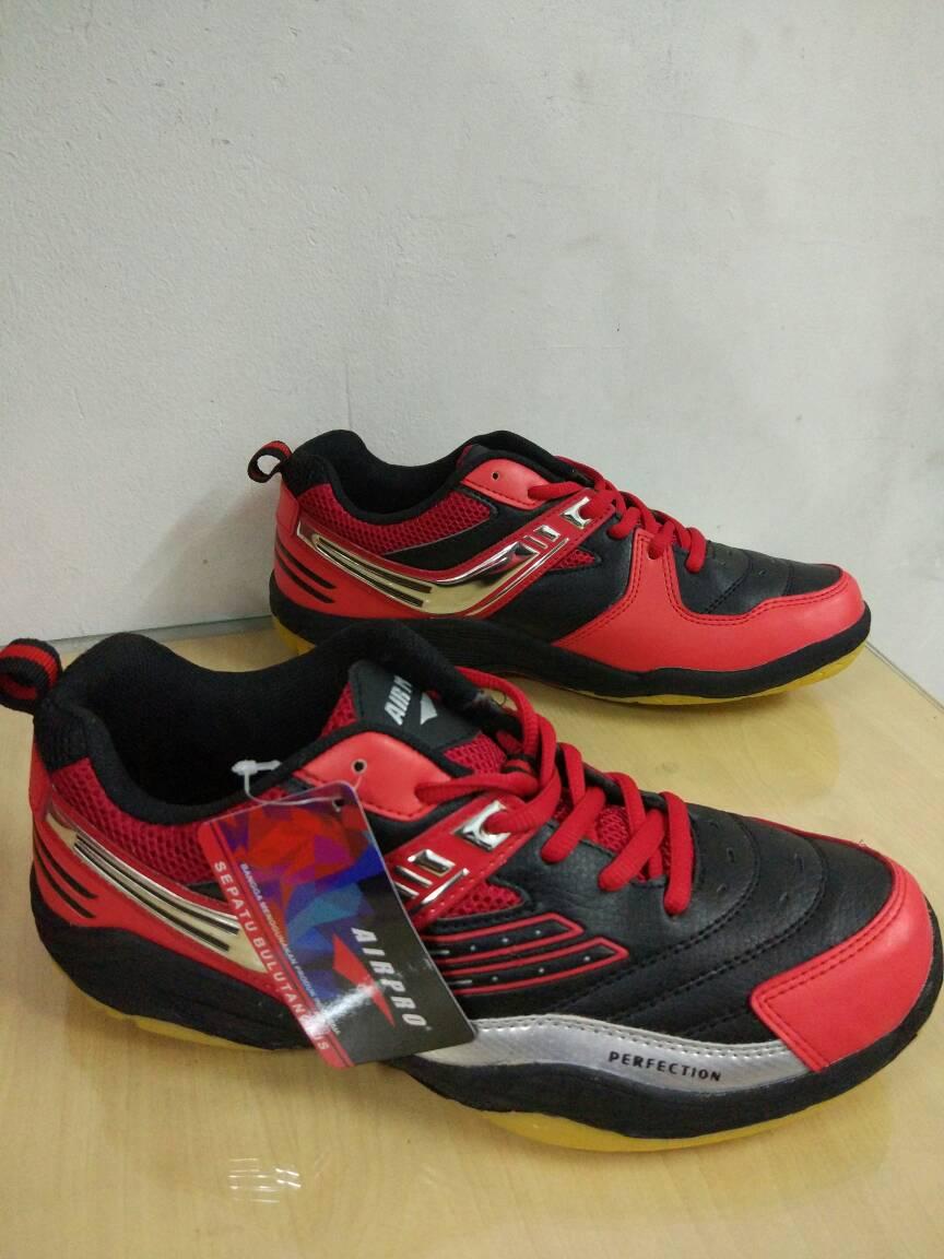 sepatu badminton merk AIR PRO PROFECTION