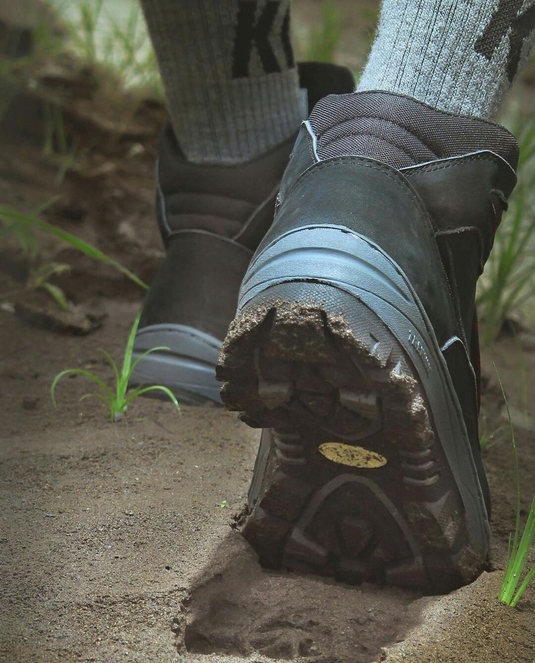 Sepatu Gunung / Hiking / Sepatu Outdoor / Fashion / Boot / Cewek Cowok / Pria Wanita / Adventure Trekking - TMS 085 SP / Original