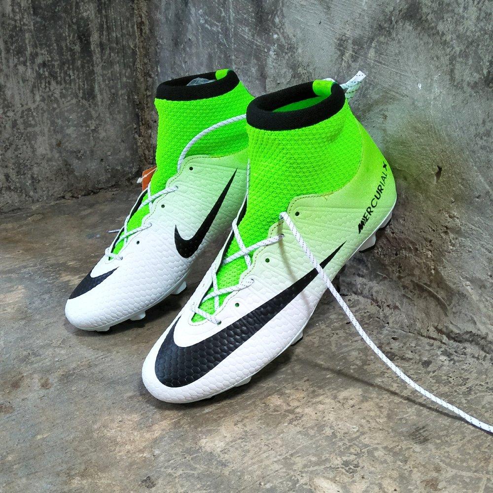 Sepatu bola Nike Mercurial superfly boots murah keren