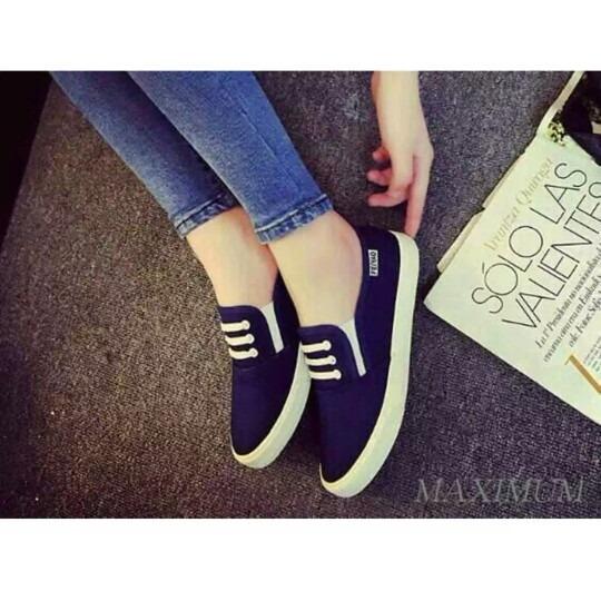 SEPATU WANITA FLAT SOES DARK BLUE ALP