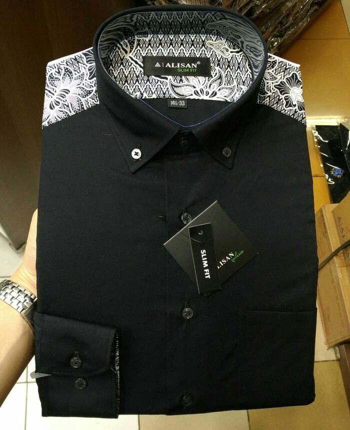 Kemeja Pria Slimfit Panjang Hitam Pundak Batik Alisan