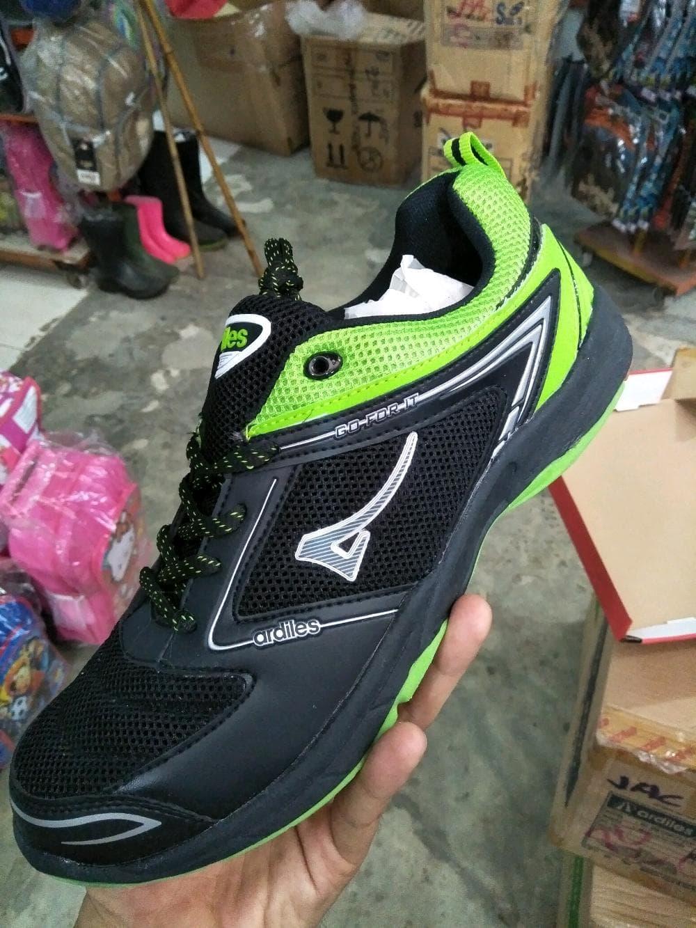 SEPATU BADMINTON MERK ARDILES SUPERFLY ORIGINAL