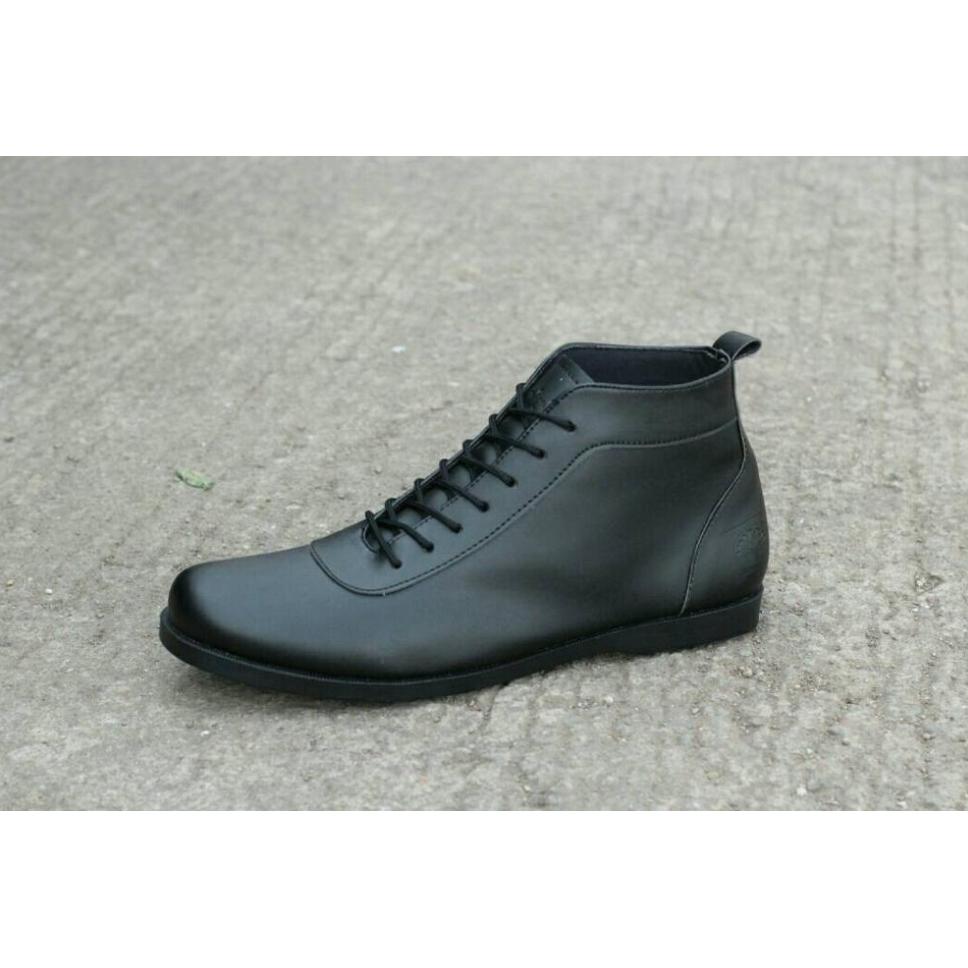 SEPATU TIMBERLAND FORMAL LATHER