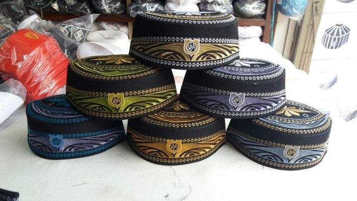 Grosir Peci Kopiah Malaysia Jaguar Hitam Murah / kopiah lebaran / kopiah murah / kopiah hitam / harga termasuk 10pcs