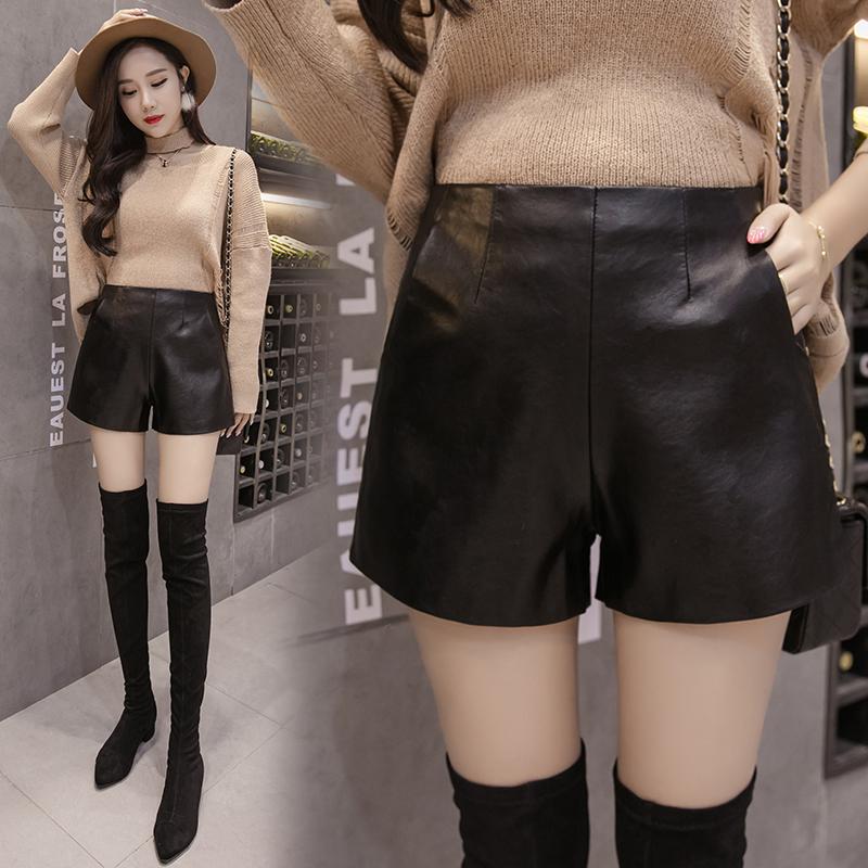Celana Pendek Korea Modis Gaya Pippi Celana Wanita (Hitam)