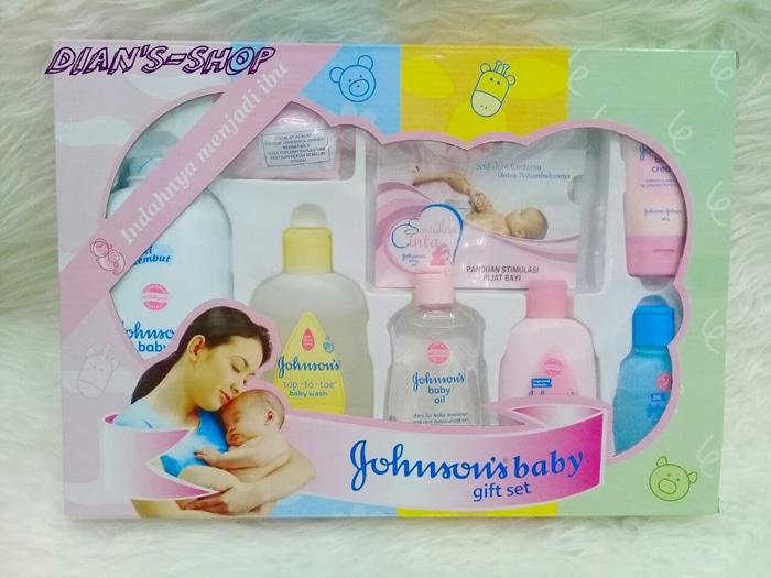 PROMO - PAKET JOHNSON'S BABY GIFT SET/SET KADO BAYI/PERLENGKAPAN MANDI/SABUN/