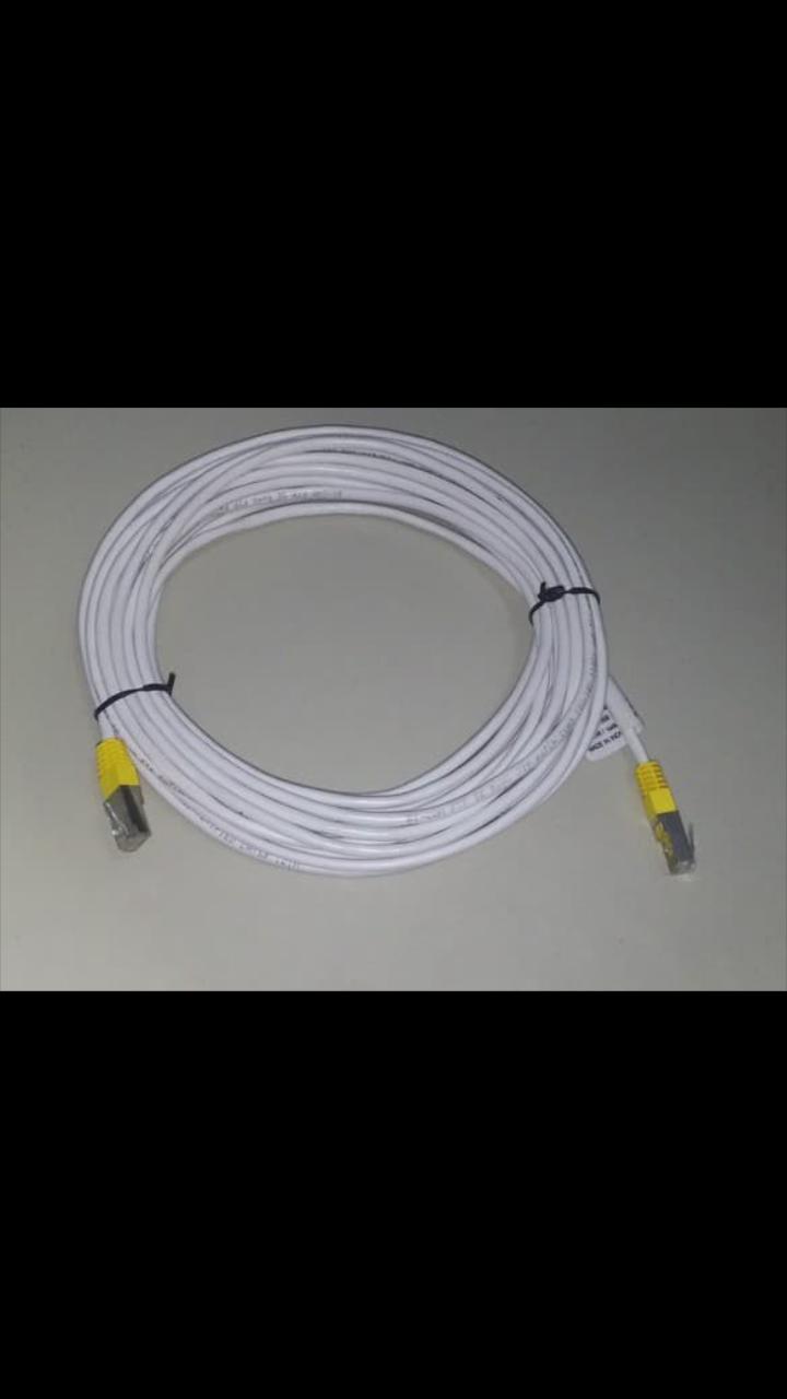 Kabel LAN 10M UTP 10 Meter Cat5E Siap langsung Pakai cable konektor wifi internet PLUG ETS Kabel LAN dengan Kepala Konektor + PLUG BOOT yang sudah terpasang, Praktis dan Tidak Ribet. Kabel berwarna abu muda dengan susunan kabel Straight. Dapat digunakan