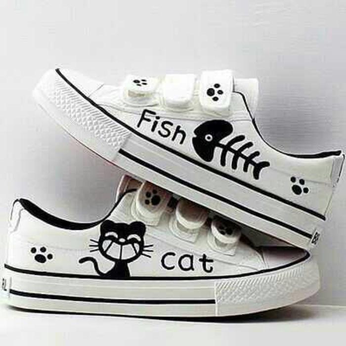 Sepatu wanita sneakers/Sepatu wanita flat/Sepatu wanita wedges/Sepatu wanita heels/Sepatu wanita murah/Sepatu wanita kickers/Sepatu wanita import/Sepatu wanita high heels/Sepatu wanita putih SEPATU WANITA KETS FISH CAT PUTIH